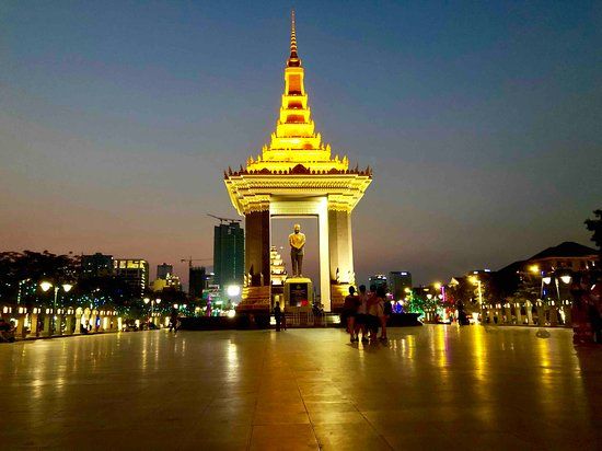 Statue of King Father Norodom Sihanouk