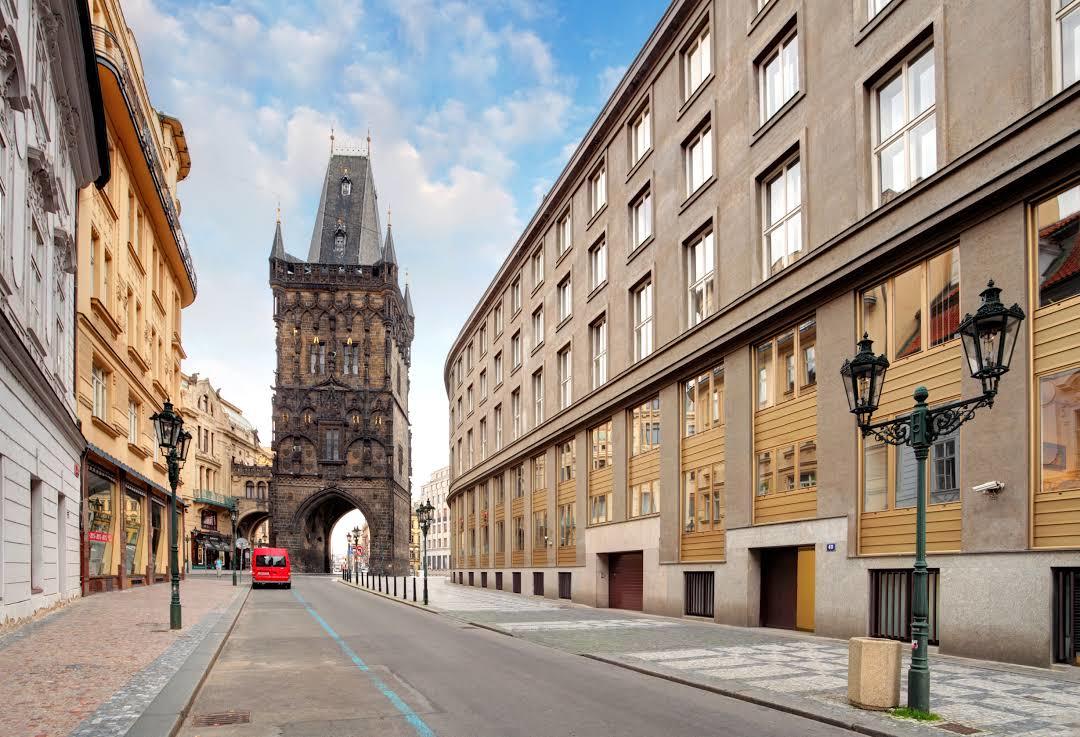Tour Poudrière de Prague