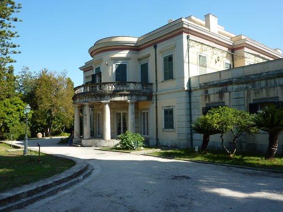 Palais Mon Repos