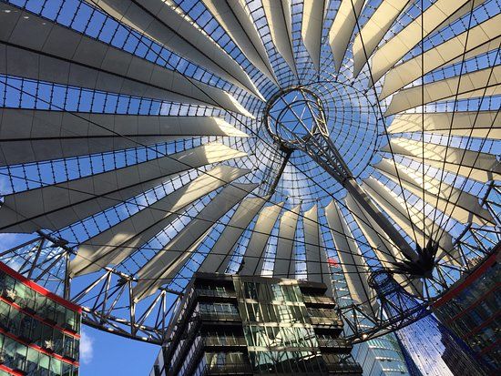 Sony-Center