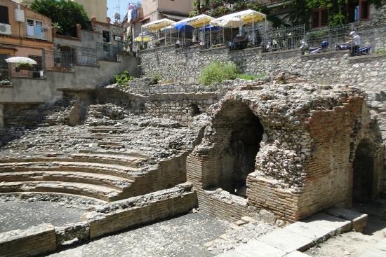 Odéon romain de Taormina