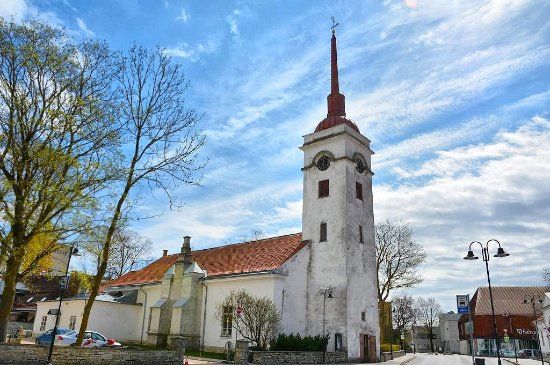 Église Saint-Laurent de Kuressaare