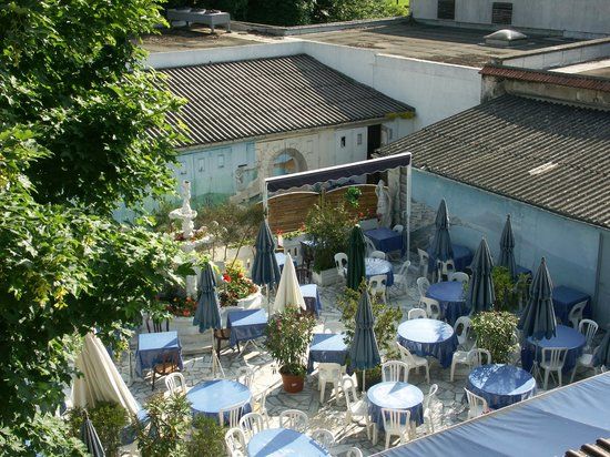 Chez Angelo